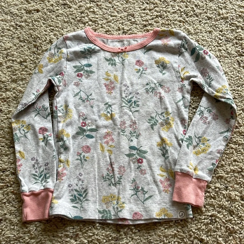 Bundle of 4 long sleeve shirts size 4A